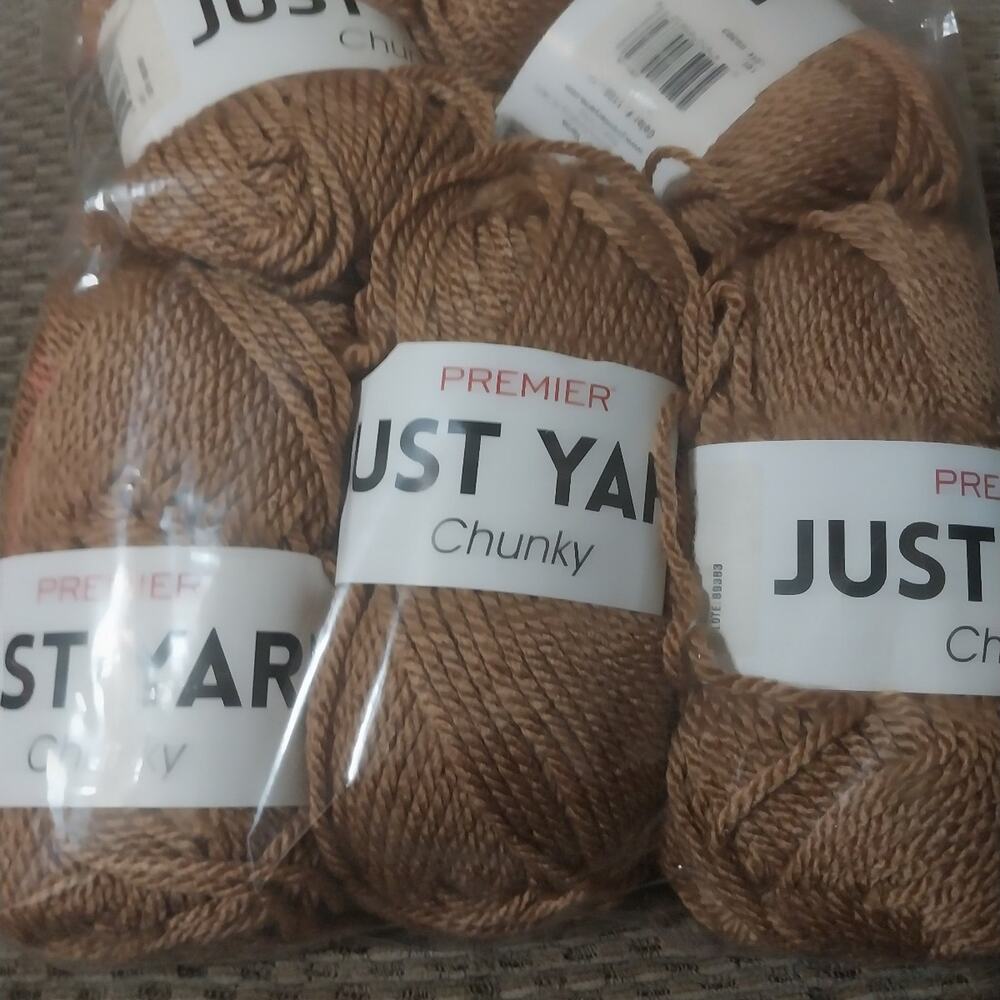New Premier Just Chunky Yarn "Camel"